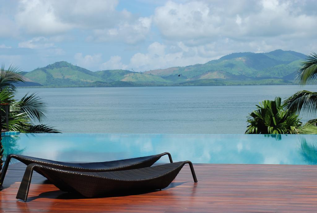 The Blue Sky Resort @ Ranong Exterior photo
